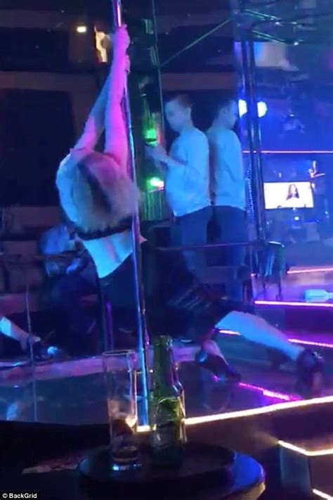 Striptease/Lapdance Finde eine Prostituierte Seiersberg
