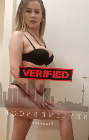 Annette tits Prostituta Milharado